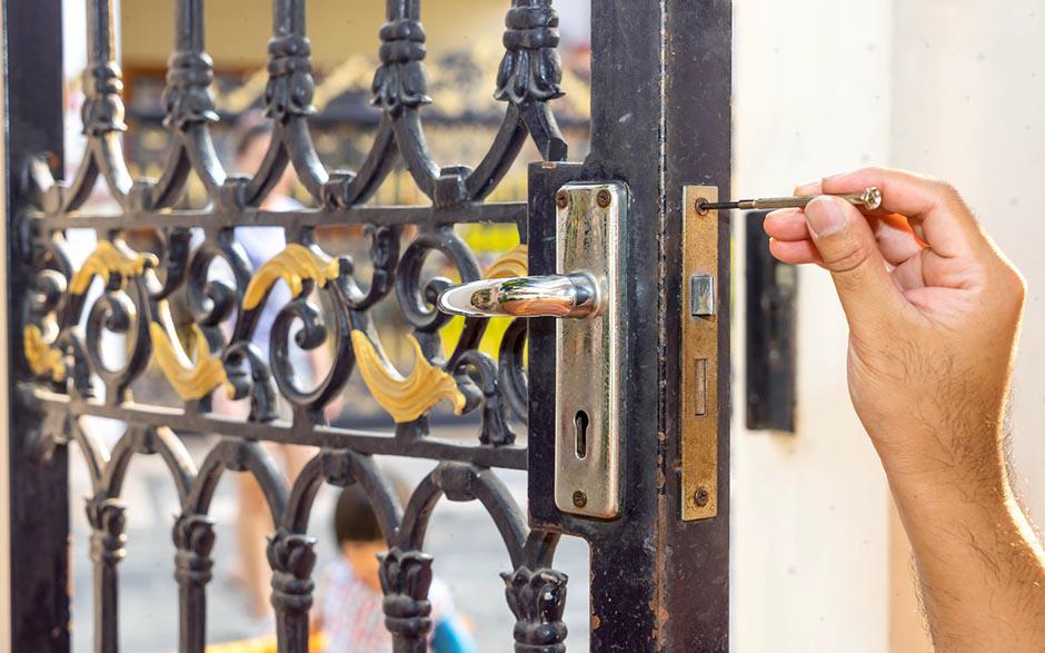 raisonnable serrure porte blindee Sevran